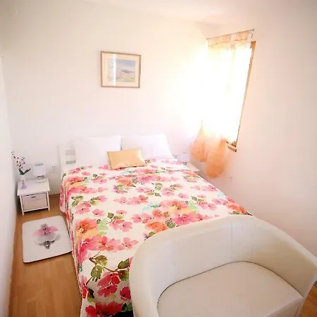 N&d Apartment *